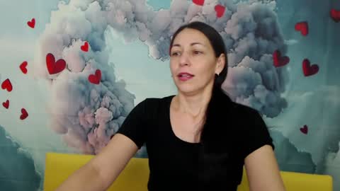 lilugrants online show from February 1, 2025, 2:16 am