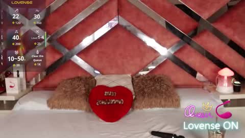 Lily online show from February 13, 2026, 11:23 pm