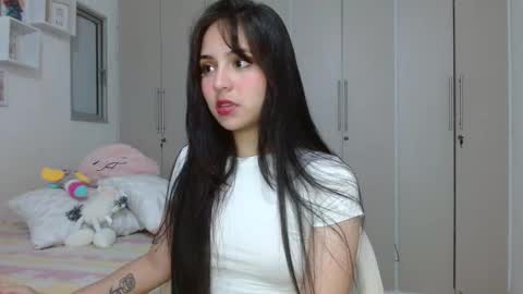 Lirio         online show from January 7, 2025, 7:52 am