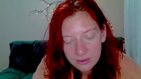 lily_ember online show from February 8, 2026, 6:55 pm