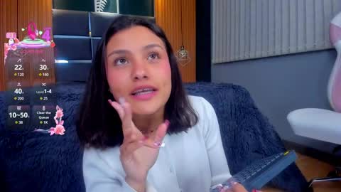 Lily online show from February 25, 2025, 7:09 am