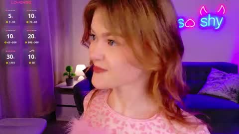 Snapshot of lily_mio chatting on June 12, 2026, 9:35 pm Im Lily online show from June 12, 2026, 9:35 pm