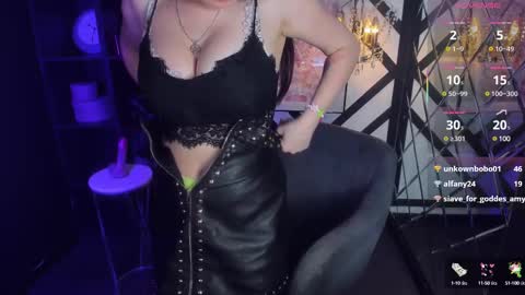 Lily online show from March 11, 2025, 4:51 pm