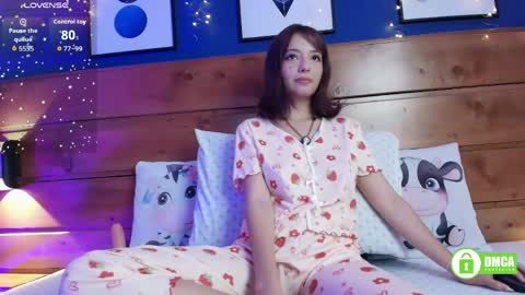 Lily  online show from June 6, 2026, 7:51 pm