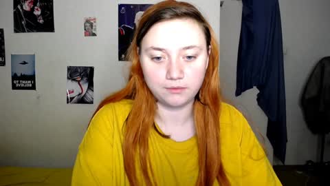 Snapshot of lily_shamy chatting on January 8, 2025, 2:46 am Alice online show from January 8, 2025, 2:46 am