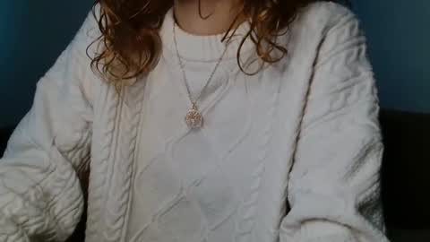 small lily online show from April 14, 2026, 4:13 pm