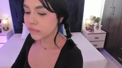 Snapshot of lily_woodz chatting on May 29, 2026, 6:50 pm LilyWoodz online show from May 29, 2026, 6:50 pm