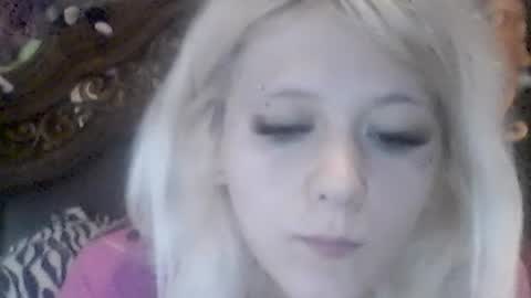 Snapshot of lilybaby2006 chatting on July 27, 2026, 5:09 pm xlayaxo online show from July 27, 2026, 5:09 pm