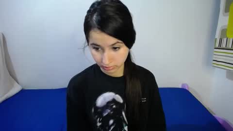 Snapshot of lilybumn chatting on December 13, 2025, 11:10 pm Lily Dumn online show from December 13, 2025, 11:10 pm