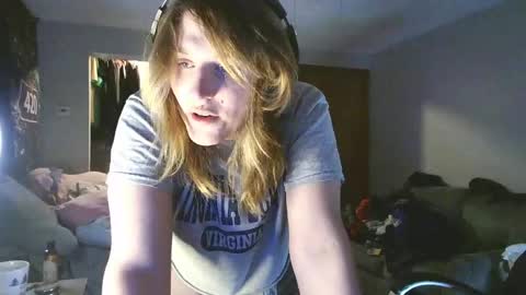 Snapshot of lilybvixen chatting on April 26, 2026, 12:52 am lilybvixen online show from April 26, 2026, 12:52 am