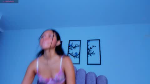 Snapshot of lilydolll chatting on October 1, 2025, 4:07 am Lily online show from October 1, 2025, 4:07 am