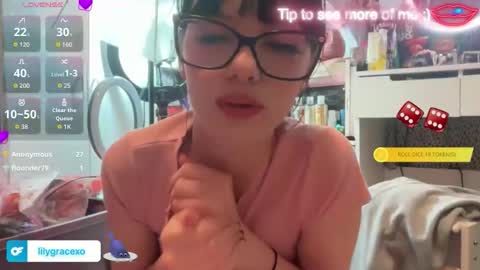 Lily Grace online show from April 14, 2026, 11:44 pm