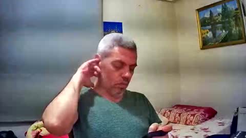 lilylovelyman50 online show from May 14, 2026, 3:52 pm