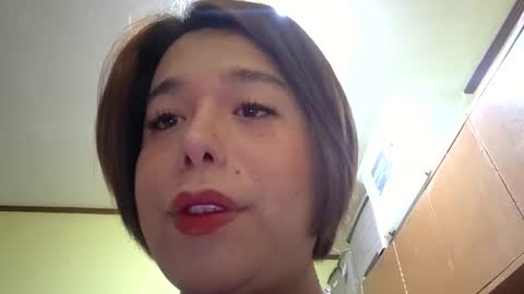 lilysette online show from May 23, 2026, 10:52 am