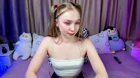 Lilian online show from February 23, 2025, 6:39 am