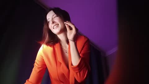 Snapshot of lilyxsky chatting on December 15, 2024, 5:53 pm LilyXSky online show from December 15, 2024, 5:53 pm