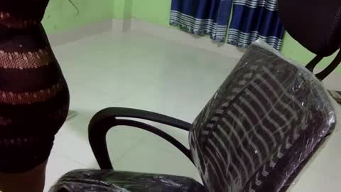 limaakter246618 online show from March 6, 2025, 9:42 pm