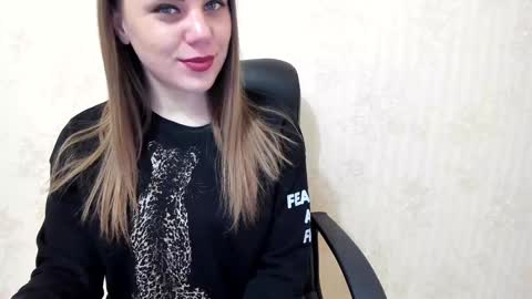    online show from January 13, 2025, 4:30 pm