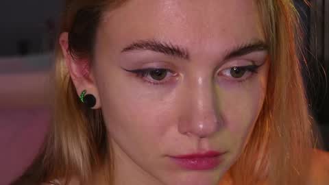 Snapshot of limy_sweet chatting on January 31, 2025, 7:18 am limy_sweet online show from January 31, 2025, 7:18 am