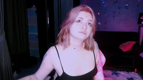 Lina2D tyan online show from November 2, 2025, 12:40 pm