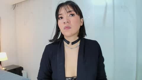 Snapshot of lina_bedoya chatting on October 8, 2025, 11:30 am Lina Bedoya online show from October 8, 2025, 11:30 am