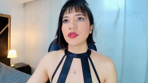  Lina Bedoya  online show from March 28, 2026, 11:32 am