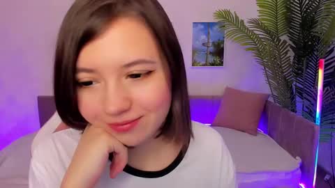 Snapshot of lina_brownie chatting on March 7, 2025, 1:53 am Lina online show from March 7, 2025, 1:53 am