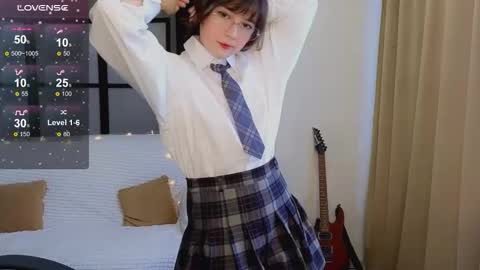 Snapshot of lina_brownie chatting on December 2, 2025, 4:51 am Lina online show from December 2, 2025, 4:51 am