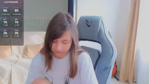 Snapshot of lina_brownie chatting on May 24, 2026, 11:15 am Lina online show from May 24, 2026, 11:15 am