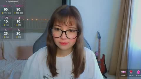 Snapshot of lina_brownie chatting on June 9, 2026, 1:50 am Lina online show from June 9, 2026, 1:50 am