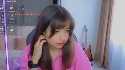 Lina online show from June 11, 2026, 2:53 am