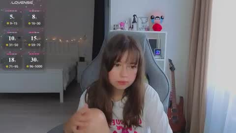 Lina online show from July 22, 2026, 1:52 am