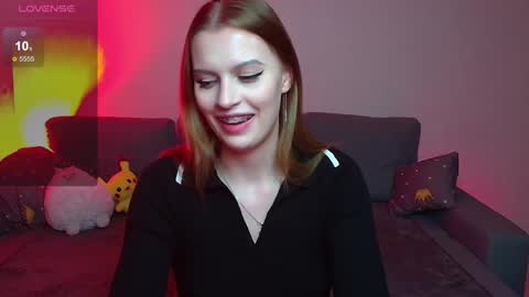 lina_bush online show from December 16, 2024, 7:00 pm