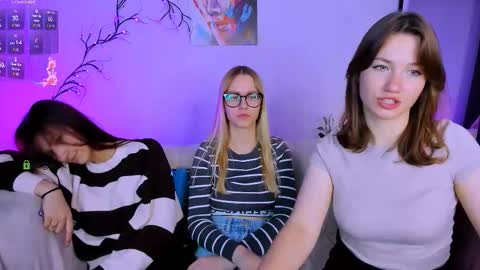 Snapshot of lina_fox12 chatting on October 1, 2025, 12:49 am lina_fox12 online show from October 1, 2025, 12:49 am