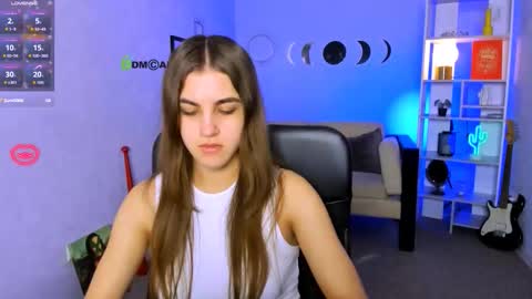 Snapshot of lina_fox12 chatting on November 25, 2025, 1:33 pm lina_fox12 online show from November 25, 2025, 1:33 pm