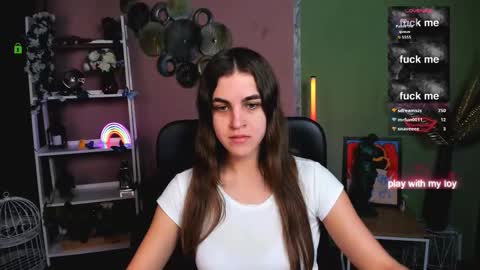 Snapshot of lina_fox12 chatting on December 4, 2025, 2:59 pm lina_fox12 online show from December 4, 2025, 2:59 pm