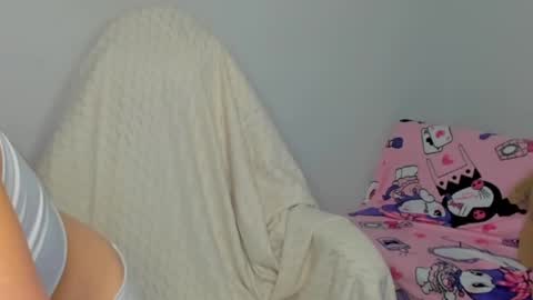 lina_massey online show from June 30, 2026, 12:33 am