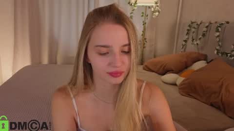LINA online show from June 18, 2026, 1:17 am