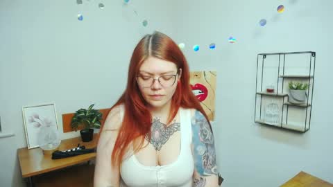 Snapshot of lina_ri chatting on May 27, 2026, 4:59 pm lina_ri online show from May 27, 2026, 4:59 pm