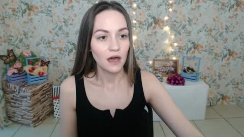 Snapshot of lina_star_s chatting on February 8, 2025, 7:15 am Lina online show from February 8, 2025, 7:15 am