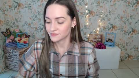 Snapshot of lina_star_s chatting on February 12, 2025, 6:51 am Lina online show from February 12, 2025, 6:51 am