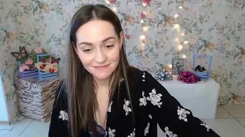 Snapshot of lina_star_s chatting on February 20, 2025, 9:55 am Lina online show from February 20, 2025, 9:55 am