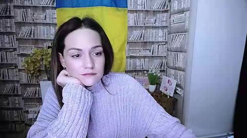 Snapshot of lina_star_s chatting on November 9, 2025, 6:55 am Lina online show from November 9, 2025, 6:55 am