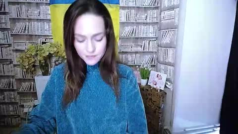 Snapshot of lina_star_s chatting on November 14, 2025, 10:47 am Lina online show from November 14, 2025, 10:47 am