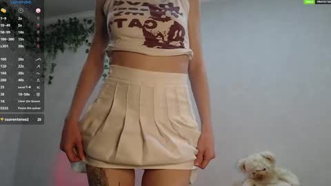 linaandliam online show from April 15, 2026, 8:20 pm