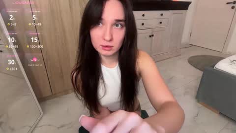 Snapshot of linabbb chatting on November 14, 2025, 9:24 pm Lina online show from November 14, 2025, 9:24 pm