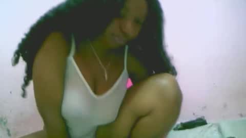 Snapshot of linah1123 chatting on November 12, 2025, 3:12 pm linah1123 online show from November 12, 2025, 3:12 pm