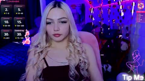 I am Lina online show from March 4, 2026, 10:10 am