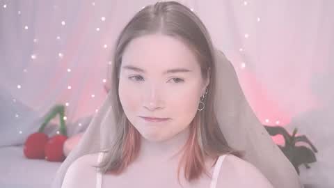 Snapshot of linalyy chatting on October 16, 2025, 4:35 am Lina online show from October 16, 2025, 4:35 am