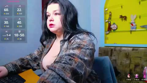 Lina online show from April 13, 2026, 6:08 am